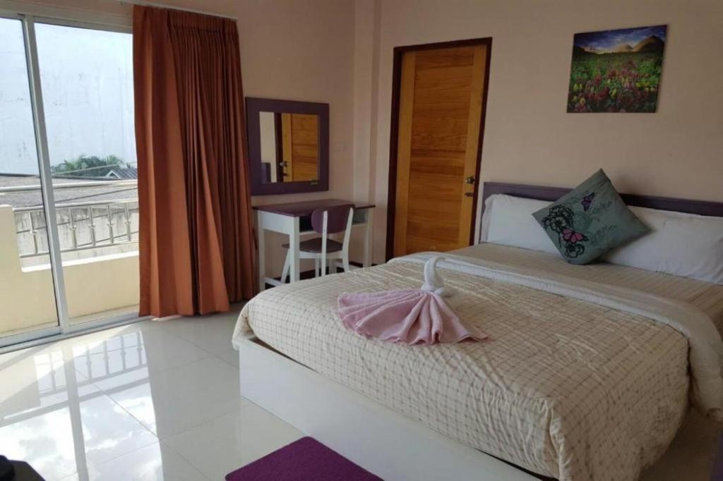 V-House Hotel Trang Eksteriør billede