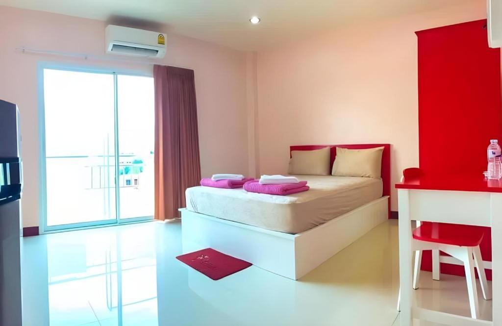 V-House Hotel Trang Eksteriør billede